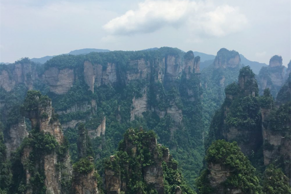 <經(jīng)典>廣州往返,湖南S仙境張家界+森林公園+橘子洲頭+芙蓉鎮+鳳凰古城雙高4天 康輝旅遊網<經(jīng)典>廣州往返,湖南S仙境張家界+森林公園+橘子洲頭+芙蓉鎮+鳳凰古城雙高4天