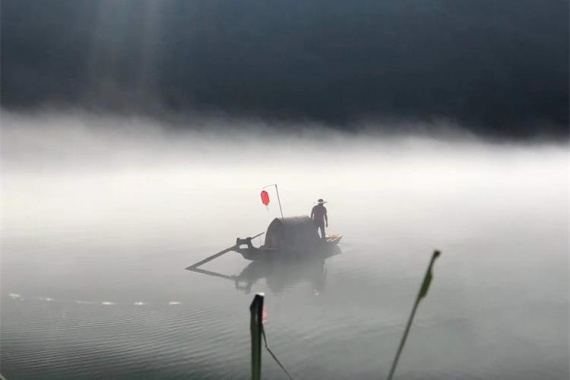 <經(jīng)典>廣州往返 網紅郴州 小東江 莽山五指峰 高椅嶺 高鐵3天 康輝旅遊網<經(jīng)典>廣州往返 網紅郴州 小東江 莽山五指峰 高椅嶺 高鐵3天